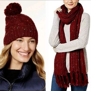 Steve Madden Speckled Pom Pom Hat and Scarf Set